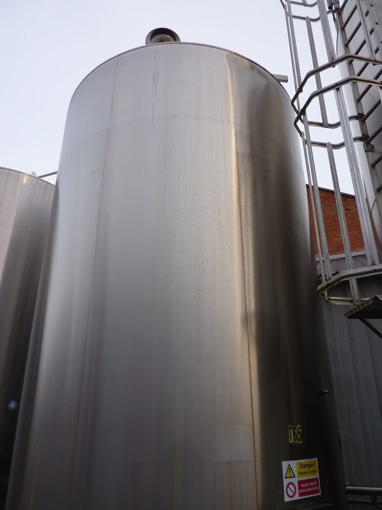 cuve-337-4-rotated-e1652087242578